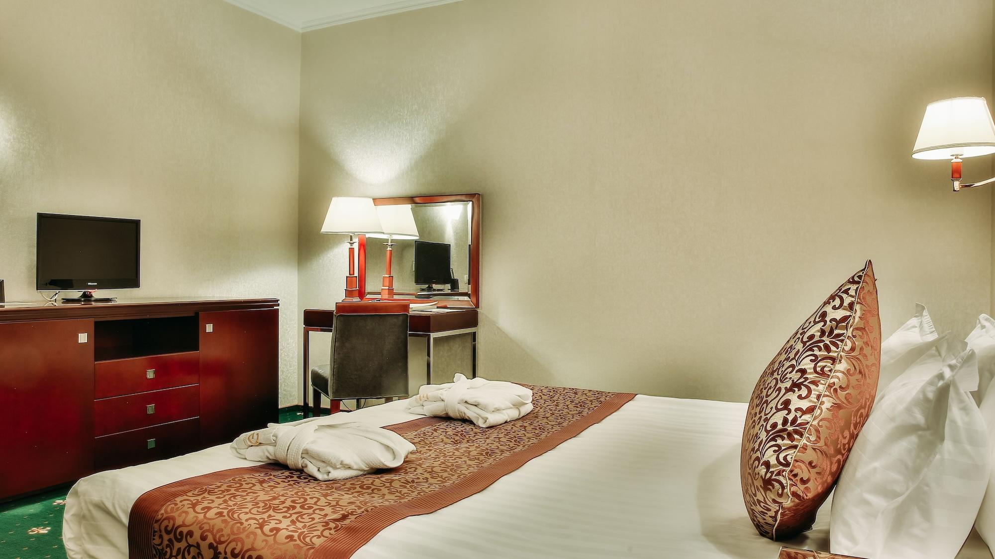 Goldman Empire Hotel Astana Ngoại thất bức ảnh