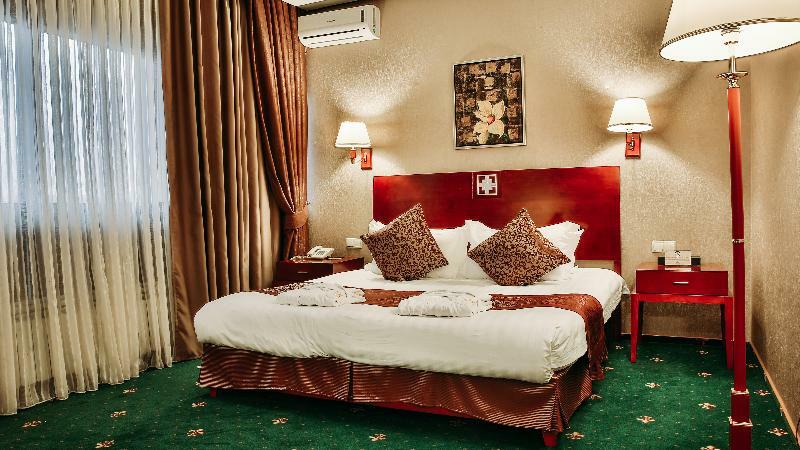 Goldman Empire Hotel Astana Ngoại thất bức ảnh
